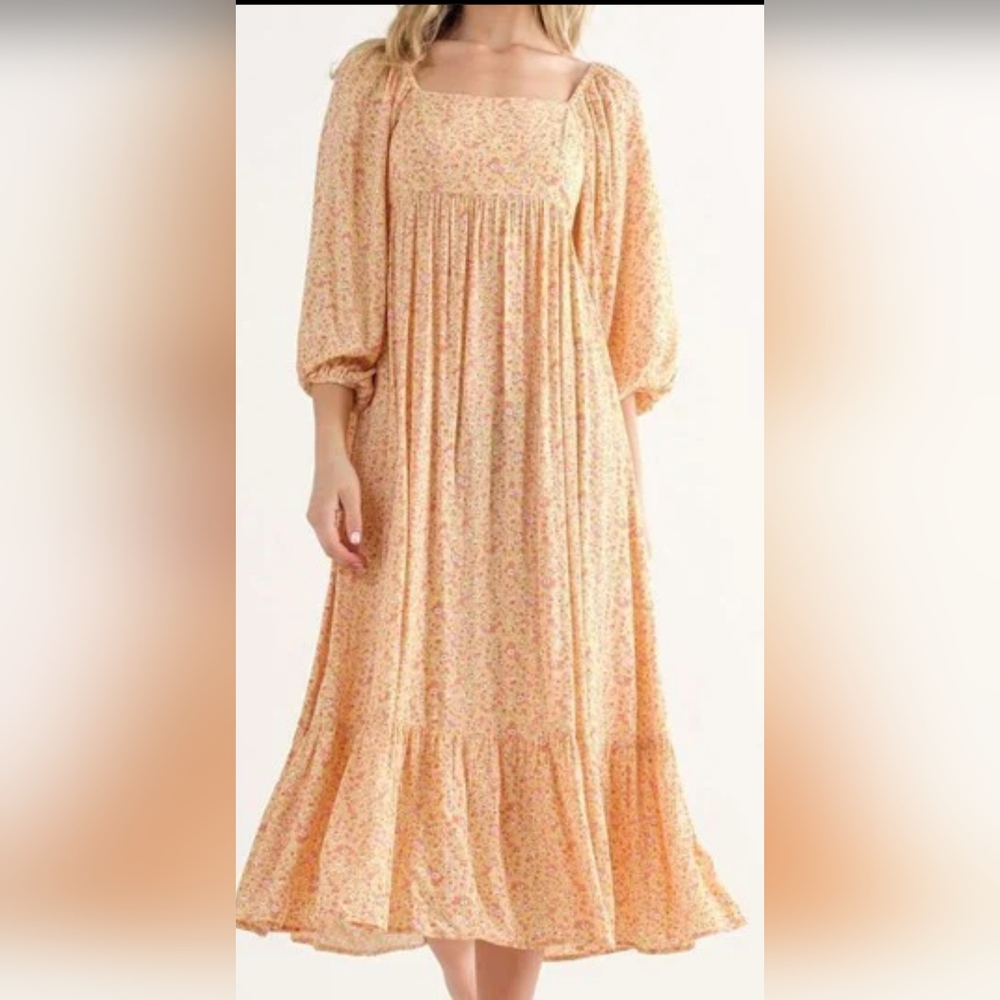 NWT. Riviera Peach Floral Long Sleeve Dress